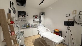 ODSTÚPENIE ZABEHNUTÉHO HAIR & BEAUTY ŠTÚDIA V CENTRE KOŠÍC
P