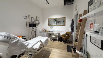 ODSTÚPENIE ZABEHNUTÉHO HAIR & BEAUTY ŠTÚDIA V CENTRE KOŠÍC
P