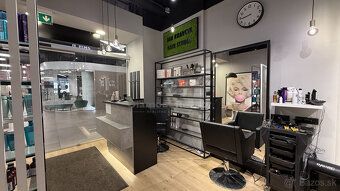 ODSTÚPENIE ZABEHNUTÉHO HAIR & BEAUTY ŠTÚDIA V CENTRE KOŠÍC
P