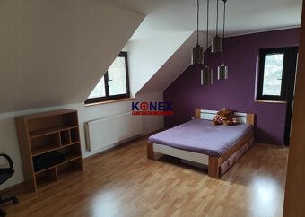ID:9321
Ponúkame na predaj krásny poschodový rodinný dom v o