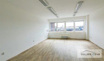 Ponúkame na prenájom moderné kancelárske priestory v adminis