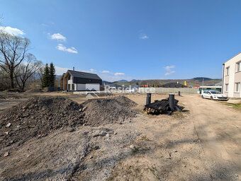 Realitná kancelária RESIDENCE ponúka stavebný pozemok s práv