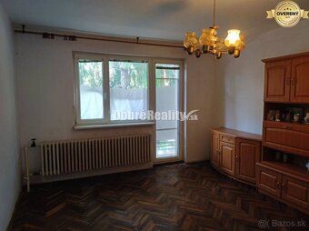Ponúkame Vám poschodový, dvojgeneračný rodinný dom so samost