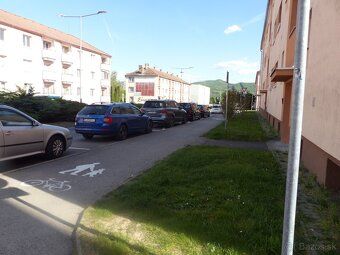 Ponúkame Vám na predaj dvojizbový tehlový byt s lodžiou v bl