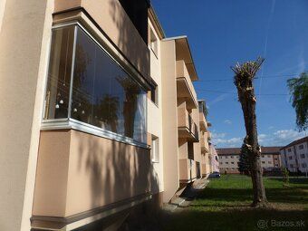 Ponúkame Vám na predaj dvojizbový tehlový byt s lodžiou v bl