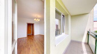 Predaj: 4 izb. byt 108m2, začiatok Karlovej Vsi, ul. Adámiho