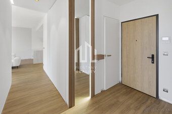 Typ: 3-izbový byt Ulica: Odborárska Obec: Piešťany
Najvyššie