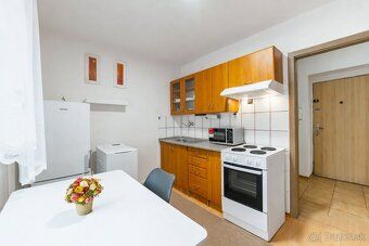 Predám 1‑izbový byt, Košice – Jesenná ulica (centrum) Cena: 