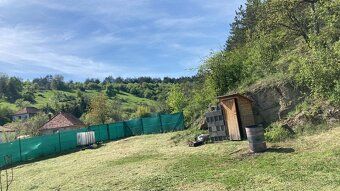 Predam tento pozemok 20km od hraníc od Turne nad Bodvou v os