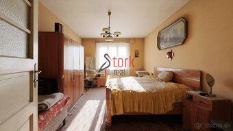 StorkReal Vám ponúka na predaj menší rodinný dom ležiaci na 