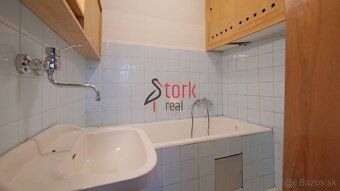 StorkReal Vám ponúka na predaj rodinný dom s pozemkom cez 80