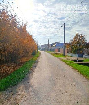 ID:3551
Ponúkame na predaj krásny rovinatý pozemok nachádzaj