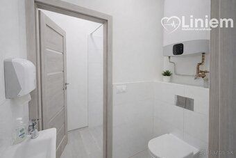 Ponúkame na prenájom moderné a prakticky riešené obchodno-pr