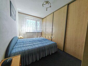 TUreality ponúka na predaj priestranný 3 izbový byt so zaria