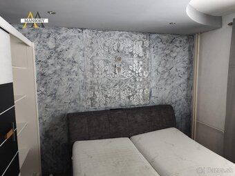 Na predaj 3 izbový byt 80 m2 za 59 000 eur. Byt má dva balkó