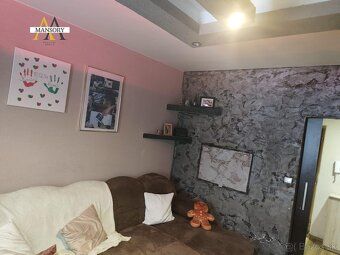Na predaj 3 izbový byt 80 m2 za 59 000 eur. Byt má dva balkó