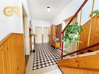 Ponúkame Vám na predaj dvojpodlažný Rodinný dom v malebnej o
