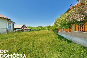 Spoločnosť DO DOMČEKA vám ponúka na predaj slnečný pozemok s