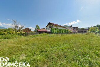 Spoločnosť DO DOMČEKA vám ponúka na predaj slnečný pozemok s