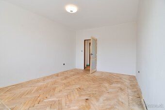 Ponúkame na predaj priestranný 3-izbový byt s výmerou 79 m² 
