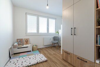 Ponúkam na predaj štýlový, kompletne zrekonštruovaný a kompl