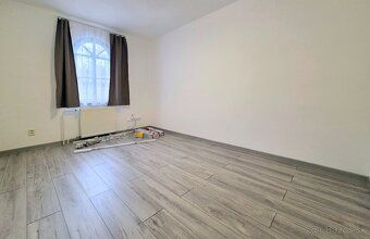 rodinný dom STUDIENKA - 11 á pozemok !! BAZÉN... 35 min. od 