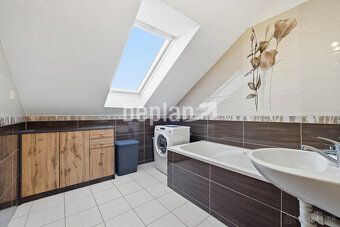 Typ: 3-izbový byt Ulica: Veterná Obec: Šamorín
Beplan realit