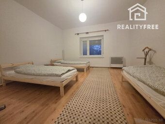 Typ: Rodinný dom Ulica: Továrenská Obec: Gabčíkovo
REALITYFR