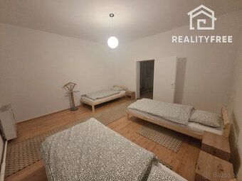 Typ: Rodinný dom Ulica: Továrenská Obec: Gabčíkovo
REALITYFR