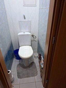 EXLUZÍVNE Ponúkame na predaj priestranný 3-izbový tehlový by
