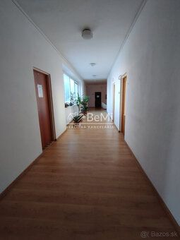 Typ: Kancelárie Ulica: Lučenec Obec: Lučenec
ID:208-26-VETO
