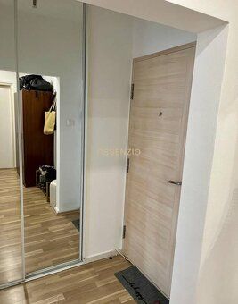 Realitná kancelária Assenzio ponúka na prenájom útulný menší