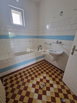 Typ: Rodinný dom Ulica: . Obec: Komoča
Finanzpartner reality