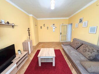 Ponúkame na predaj 2-izbový byt o výmere 55 m², nachádzajúci