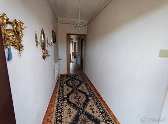 Na predaj priestranný rodinný dom pri Rajskej pláži v Zemnom