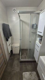 Na prenájom moderná garsónka (cca 42 m²) v novostavbe v Stup