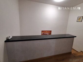 VIANEMA ponúka na predaj priestranný a komletne zrekonštruov