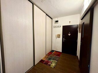 Ponúkame Vám veľký 2 izbový byt o výmere 67 m2 na Juhu - Šol