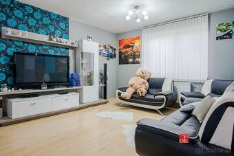 Na predaj: priestranný 4-izbový rodinný dom v obci Kolíňany 
