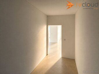 Na predaj ponúkame 3‑izbový holobyt o výmere 78,63 m², ktorý