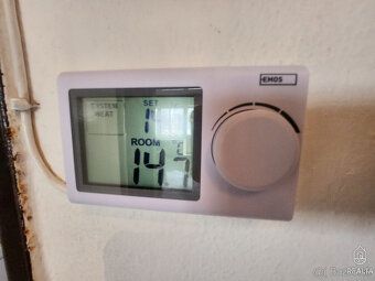 Exkluzívne v REALTA ponúkame na predaj priestranný 3-izbový 