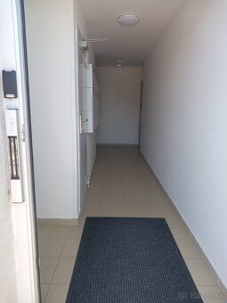 Ponúkame na predaj moderný 2-izbový byt v lokalite Miloslavo
