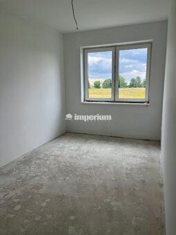 Typ: 4-izbový byt Obec: Rovinka
 Imperiumrk ponúka napredaj 