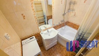 Typ: 3-izbový byt Obec: Jablonov
Realitná kancelária UPgreat
