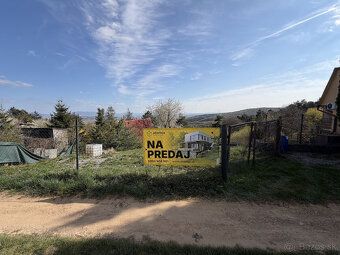 Typ: Pozemok pre rodinné domy Ulica: Kavečianska cesta Obec: