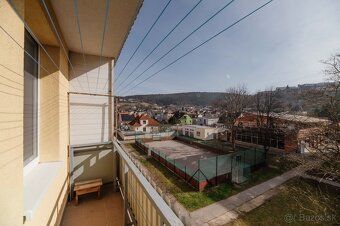 Ponúkame na predaj čiastočne rekonštruovaný, 1 - izbový byt 