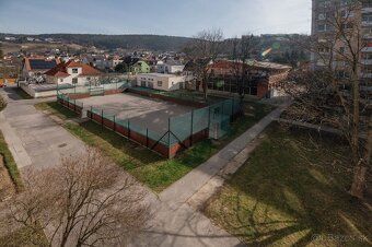Ponúkame na predaj čiastočne rekonštruovaný, 1 - izbový byt 