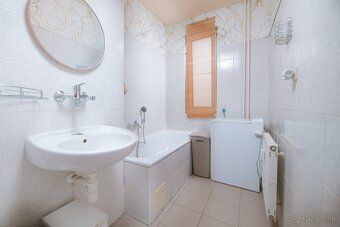 Ponúkame na predaj výnimočný 2-izbový byt s terasou a balkón