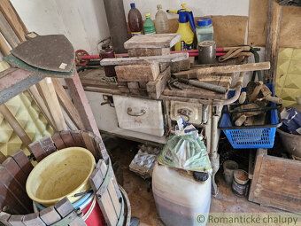 V záhradkárskej lokalite Staré Levice predávame viničný domč