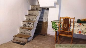 Na predaj sa ponúka tento čiastočne zrekonštruovaný RD v rad